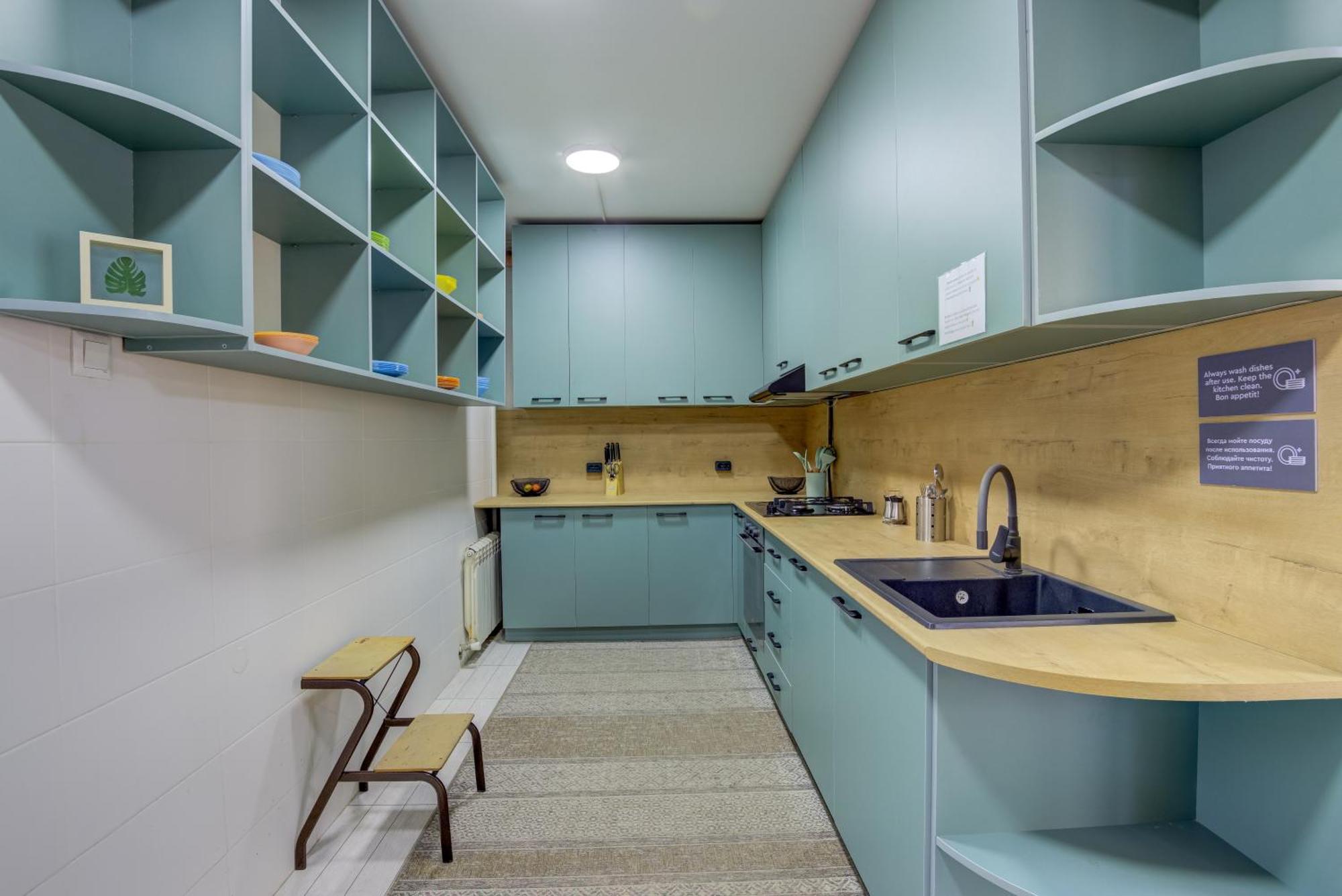 People Hostel & Coworking بيشكيك المظهر الخارجي الصورة
