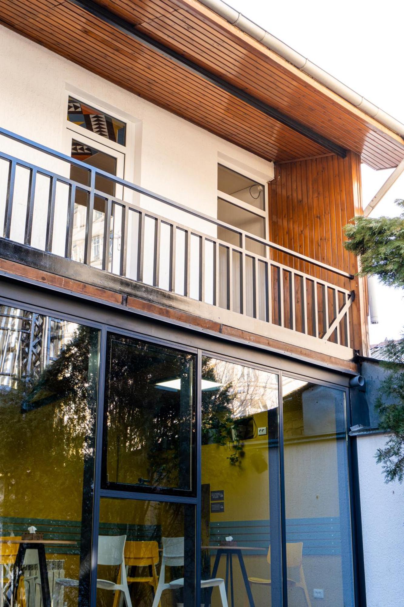 People Hostel & Coworking بيشكيك المظهر الخارجي الصورة