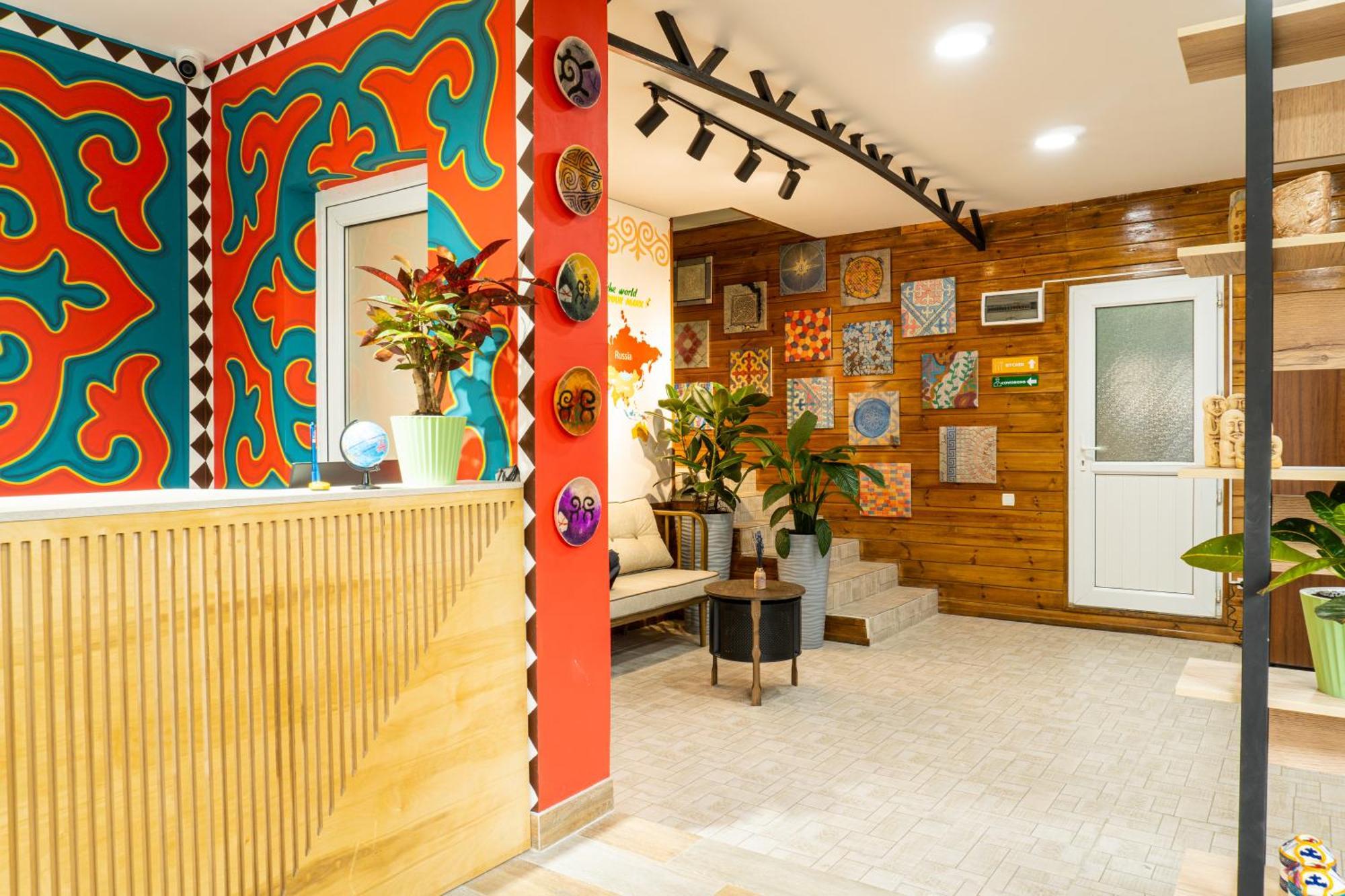 People Hostel & Coworking بيشكيك المظهر الخارجي الصورة