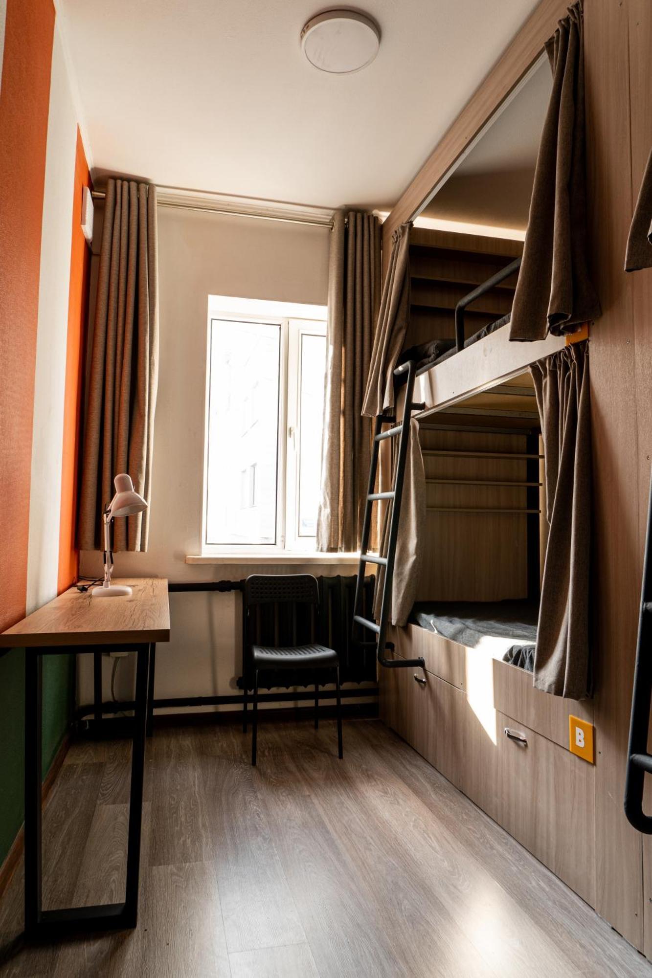 People Hostel & Coworking بيشكيك المظهر الخارجي الصورة